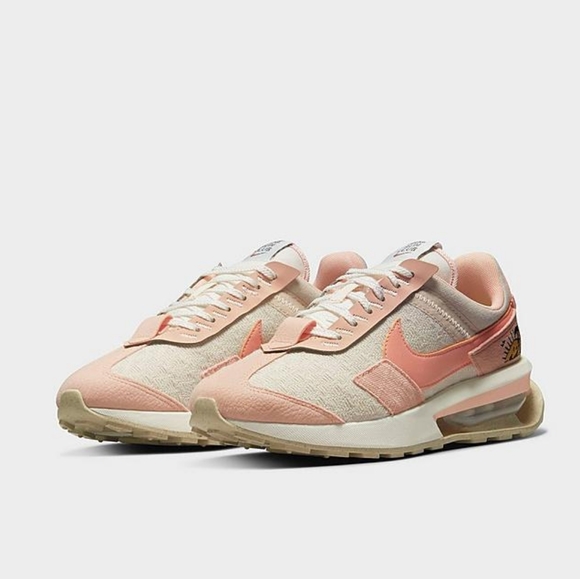 Nike Shoes - *NEW* NIKE Air Max Pre-Day SE Beach Day Casual  Women's Shoes
